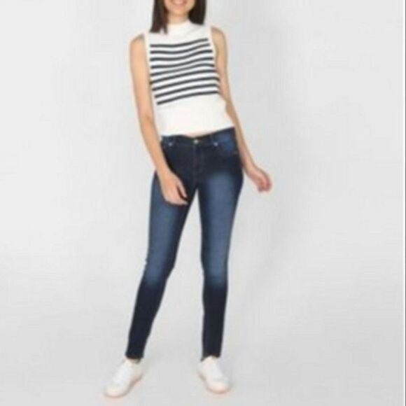 Oh Pomp Dark Wash Straight Leg Jeans size 28 - Picture 2 of 9